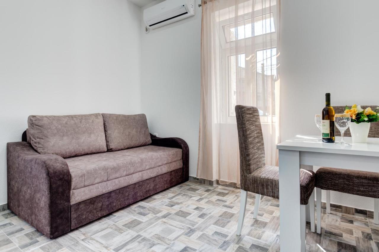 Starfish Accommodation Tivat Exterior foto